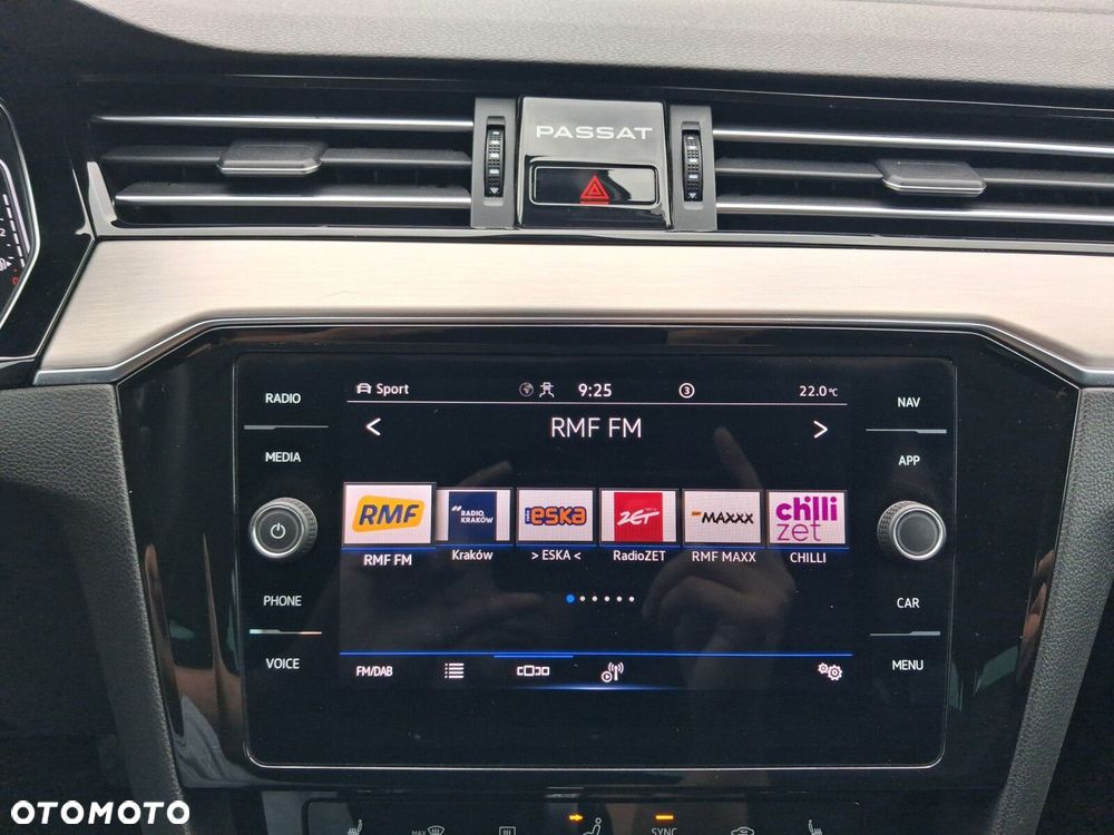 Volkswagen Passat - 26
