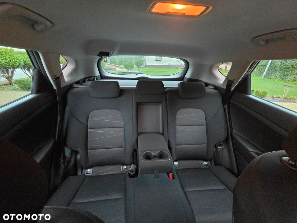 Hyundai Tucson 1.6 GDI BlueDrive Comfort 2WD - 36