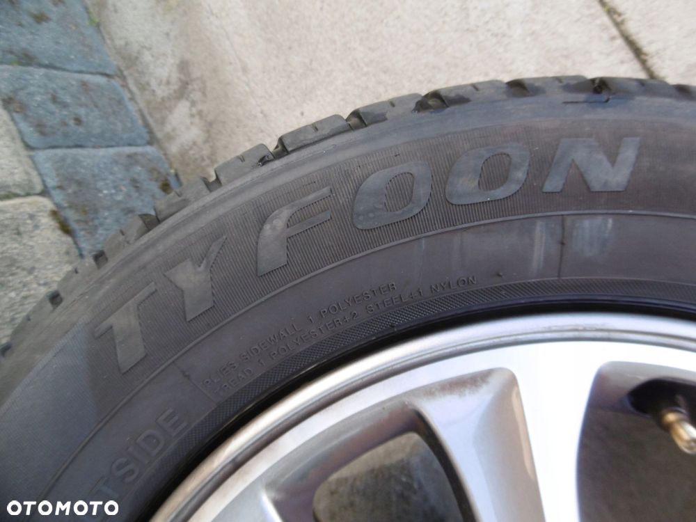 hyundai i10 5.5jx14 et47 4x100 - felga oryginał - 4