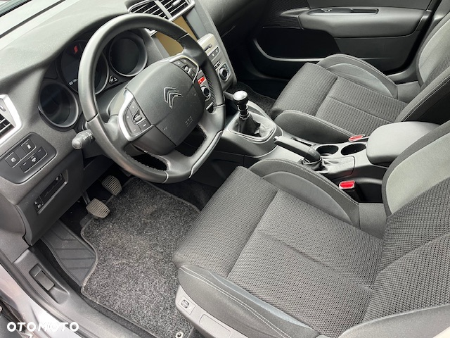 Citroën C4 1.2 PureTech Plus S&S - 9