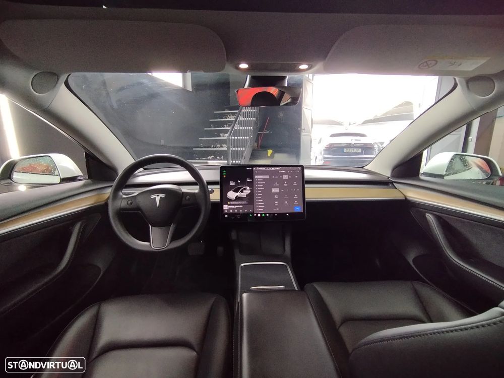 Tesla Model 3 Long Range Tração Traseira - 20