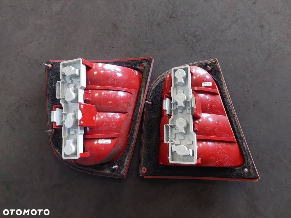 KOMPLETNY TYŁ KLAPA BAGAŻNIKA ZDERZAK TYŁ LAMPY SKODA OCTAVIA I FL 4590 - 3