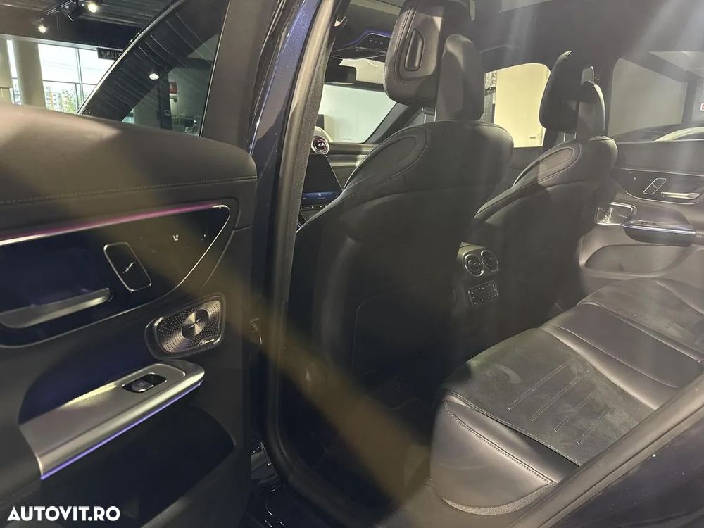 Mercedes-Benz GLC 300 4MATIC MHEV - 28