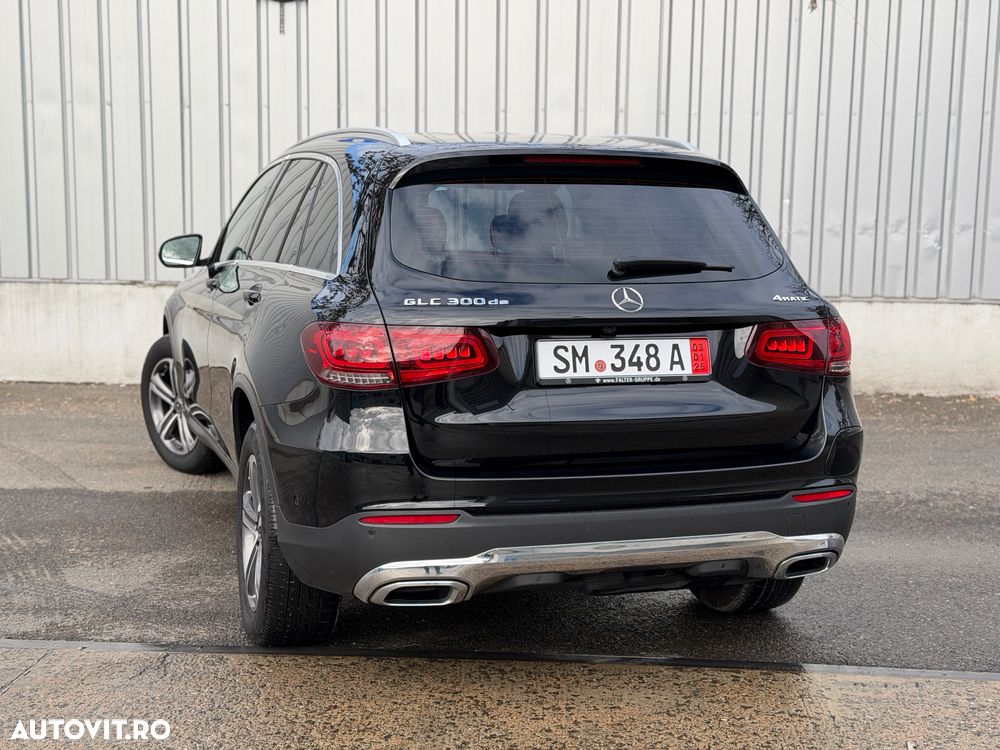 Mercedes-Benz GLC - 9