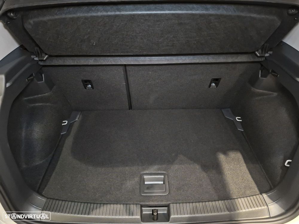 VW T-Cross 1.0 TSI Urban - 22