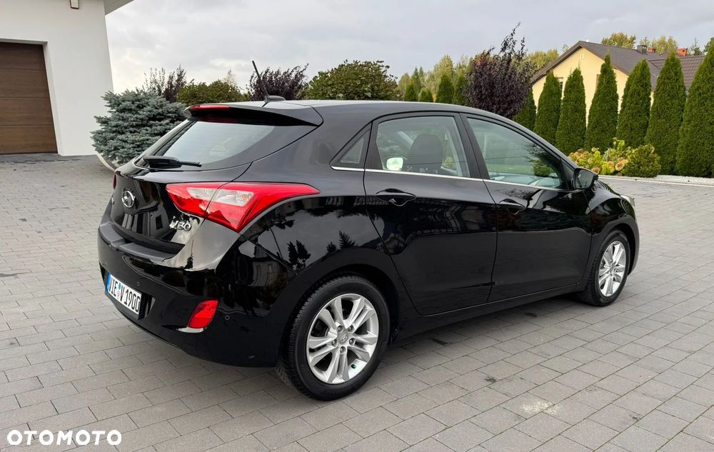 Hyundai i30 1.4 Premium - 13