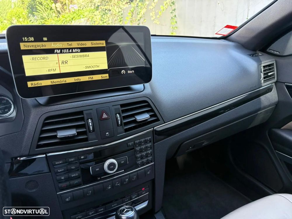 Mercedes-Benz E 350 CGi Avantgarde BlueEfficiency Auto - 48
