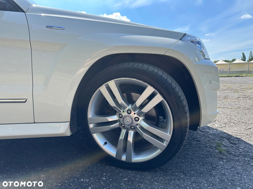 Mercedes-Benz GLK - 14