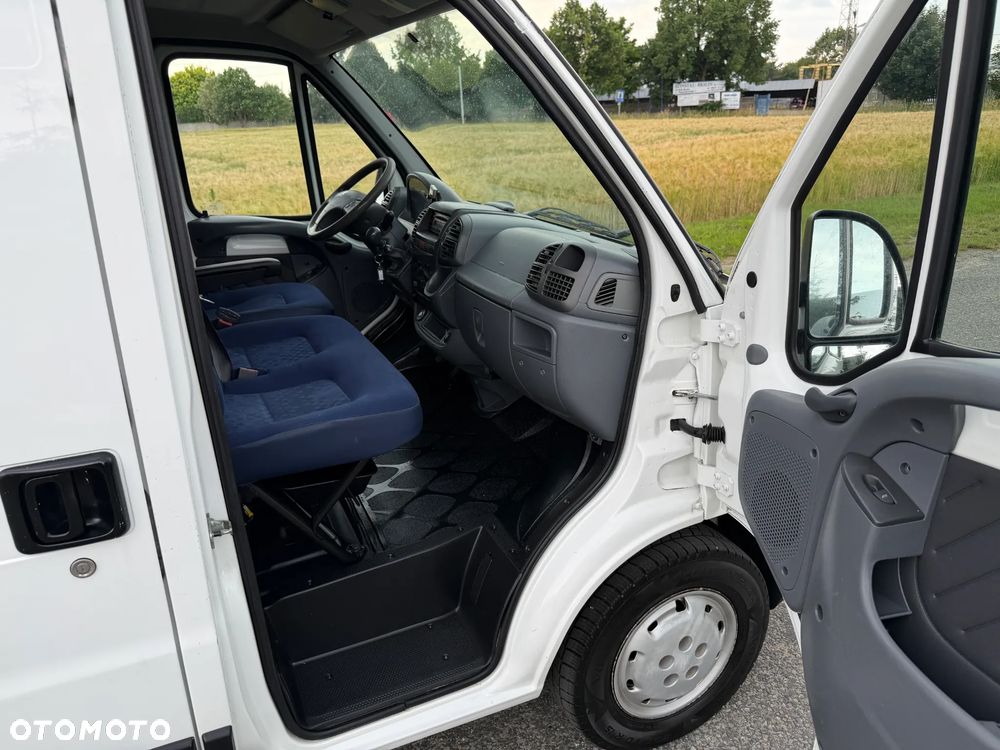 Peugeot Boxer * 2.2 / 100KM * L1H1 * Bagażnik dachowy * Hak * - 33