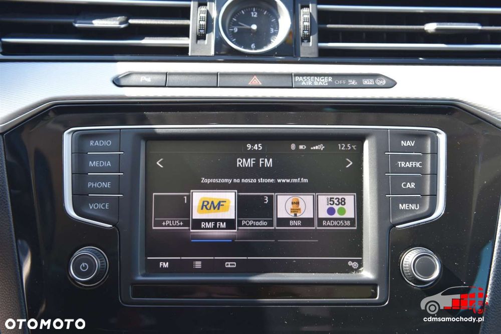 Volkswagen Passat - 22