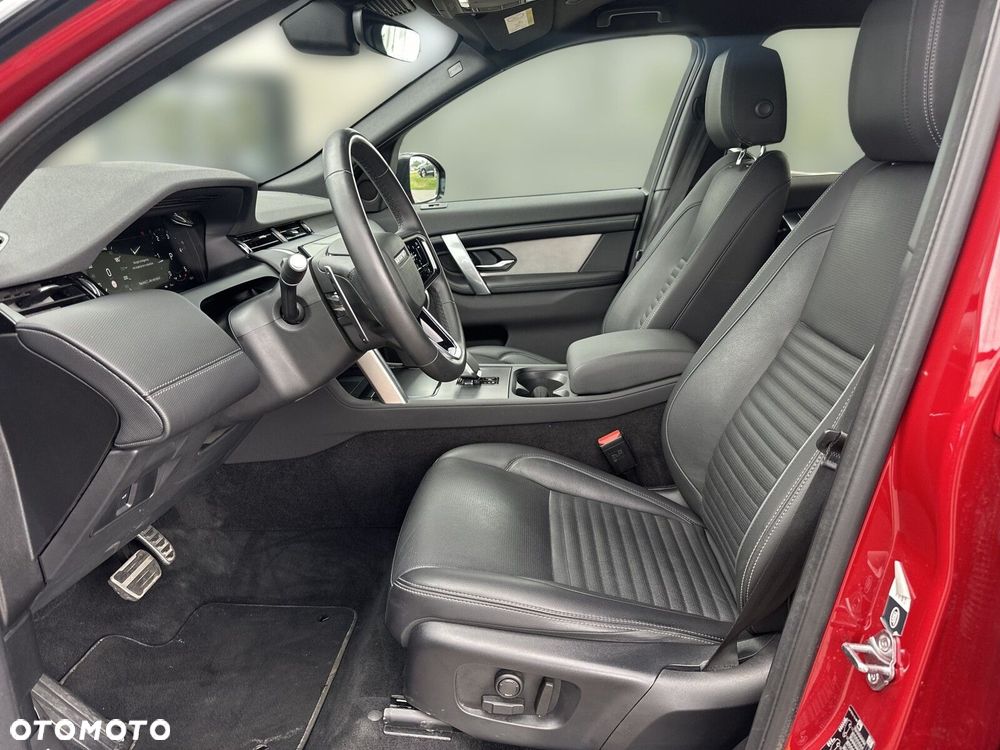 Land Rover Discovery Sport - 11
