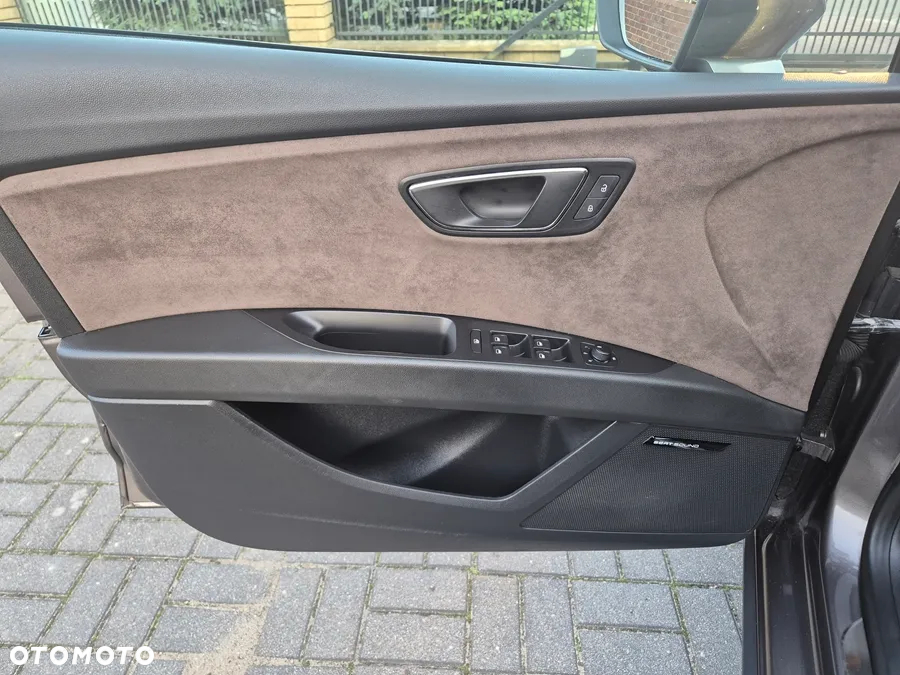 Seat Leon 2.0 TDI X-Perience S&S 4Drive - 23
