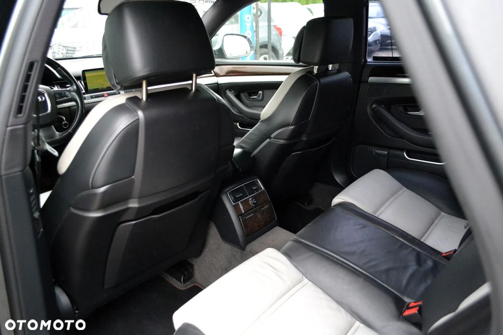 Audi A8 3.0 TDI DPF quattro - 11