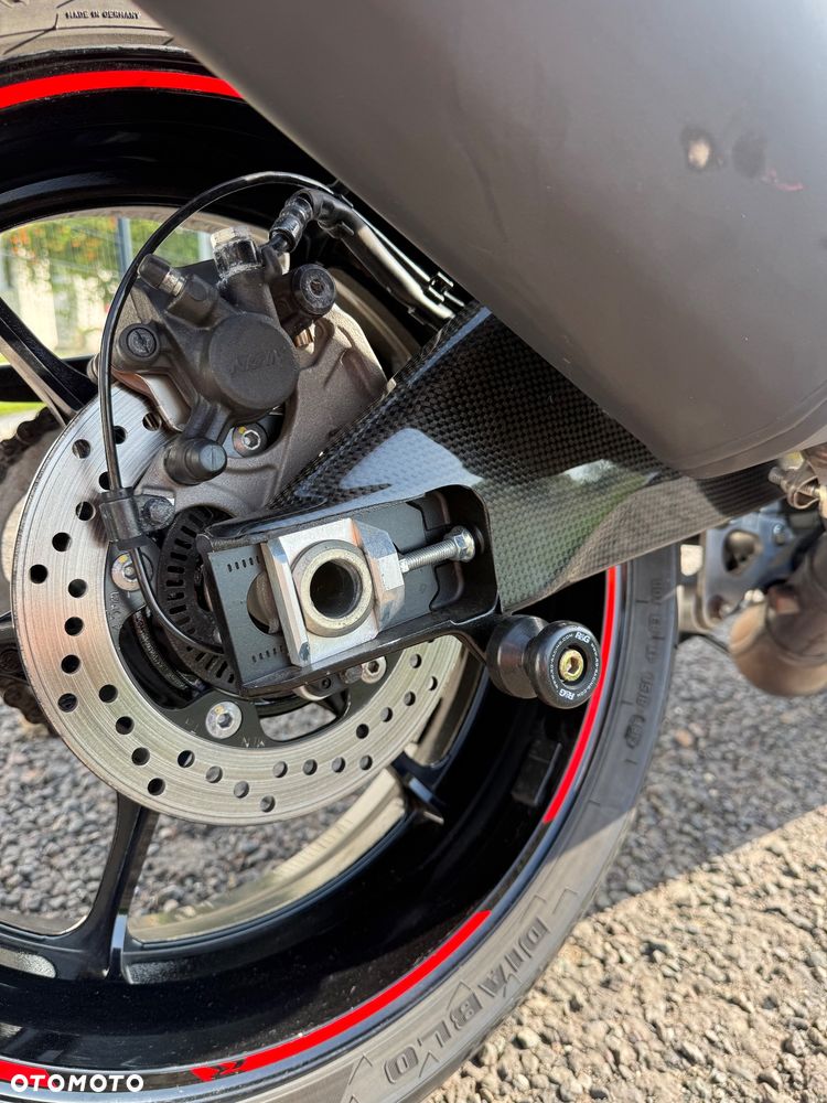 Suzuki GSX-R - 26