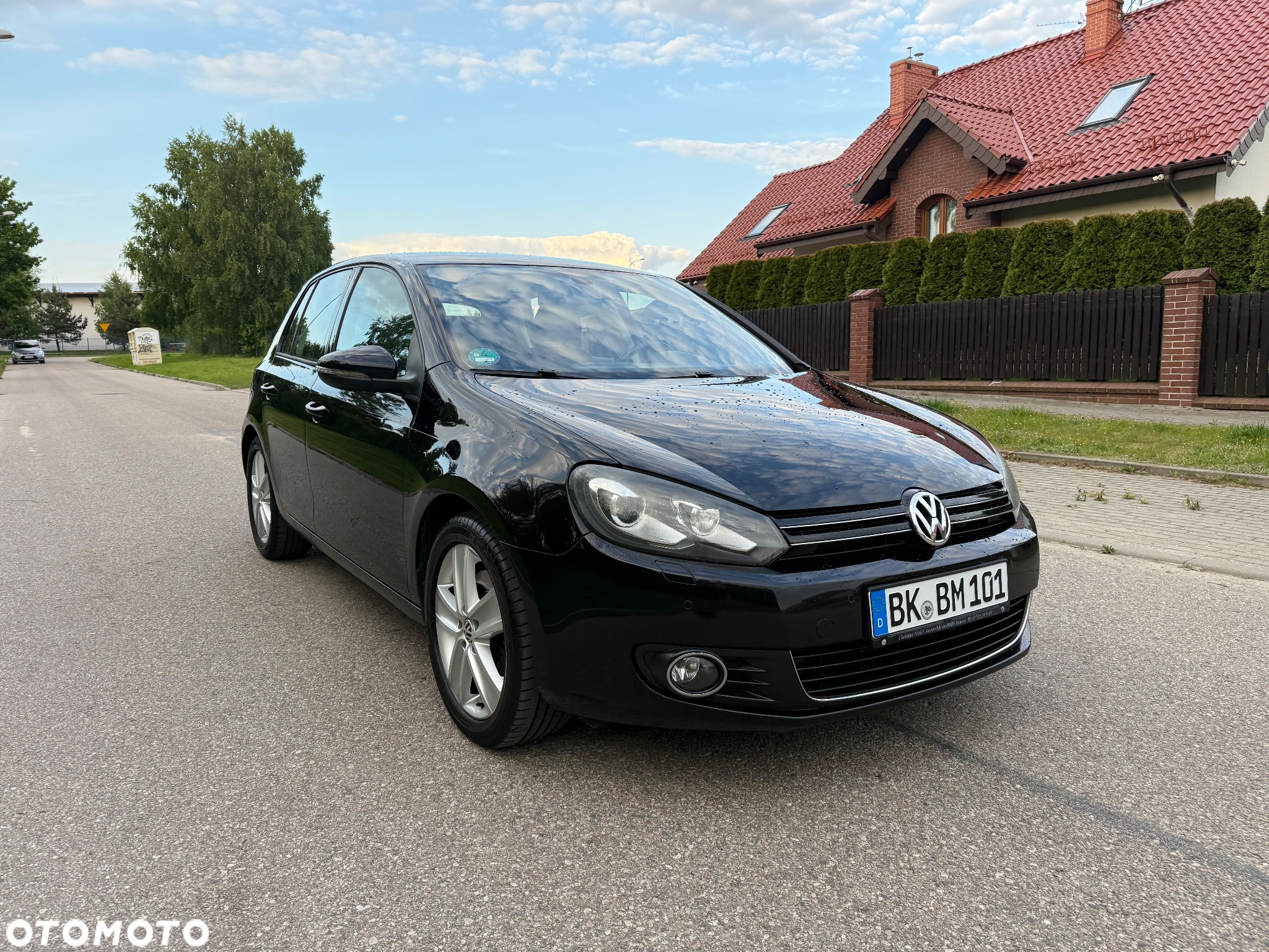 Volkswagen Golf - 2
