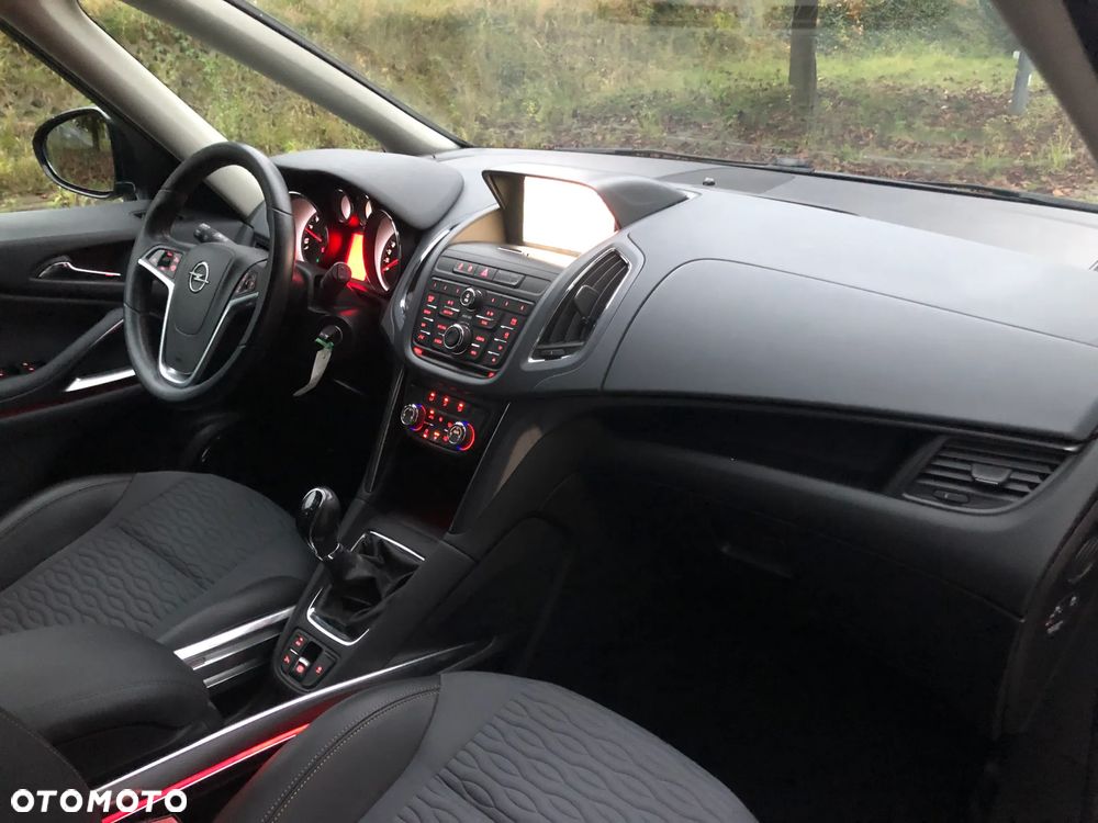 Opel Zafira Tourer 1.4 Turbo Active - 6