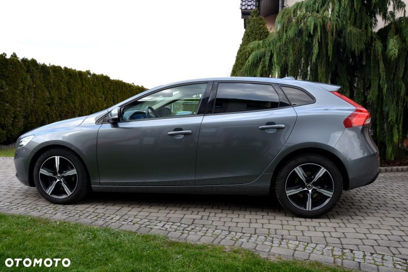 Volvo V40 T2 - 3