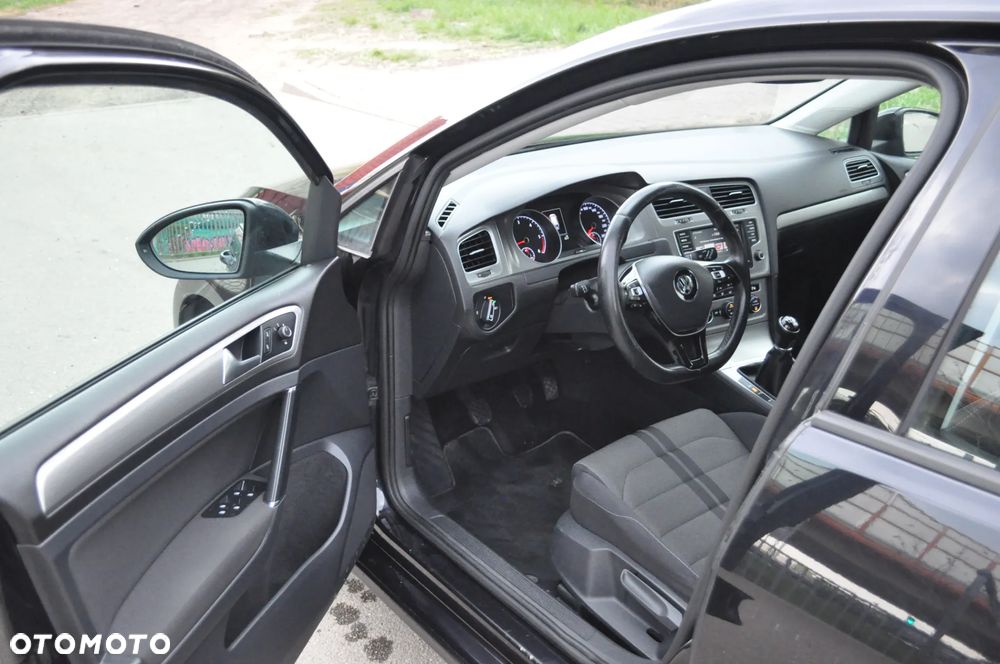 Volkswagen Golf 1.6 TDI BMT Comfortline - 14