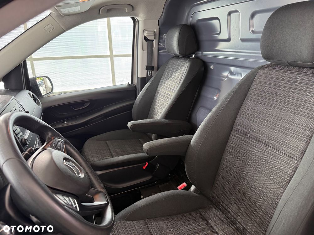 Mercedes-Benz VITO/METRIS - 25