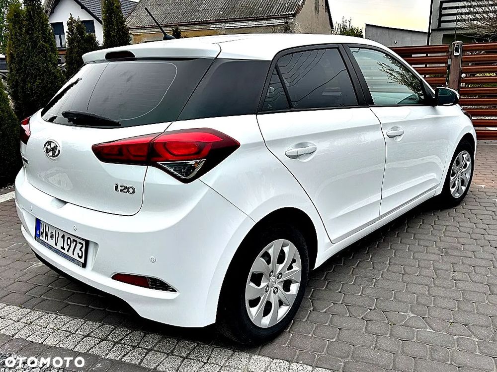 Hyundai i20 blue 1.2 YES Gold - 3