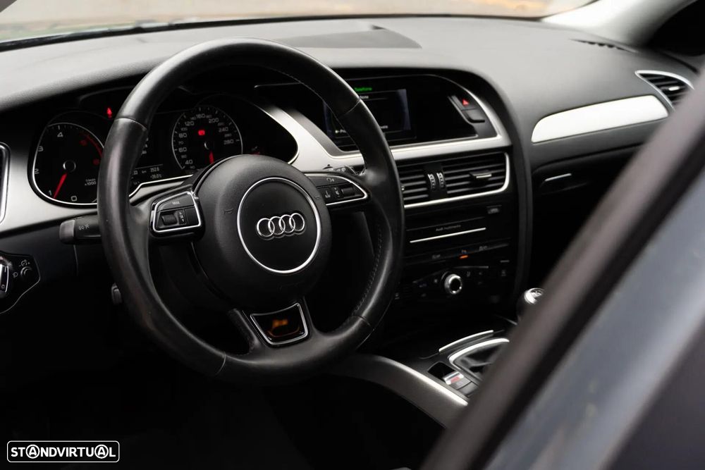 Audi A4 Avant 2.0 TDI Business Line S-line - 8