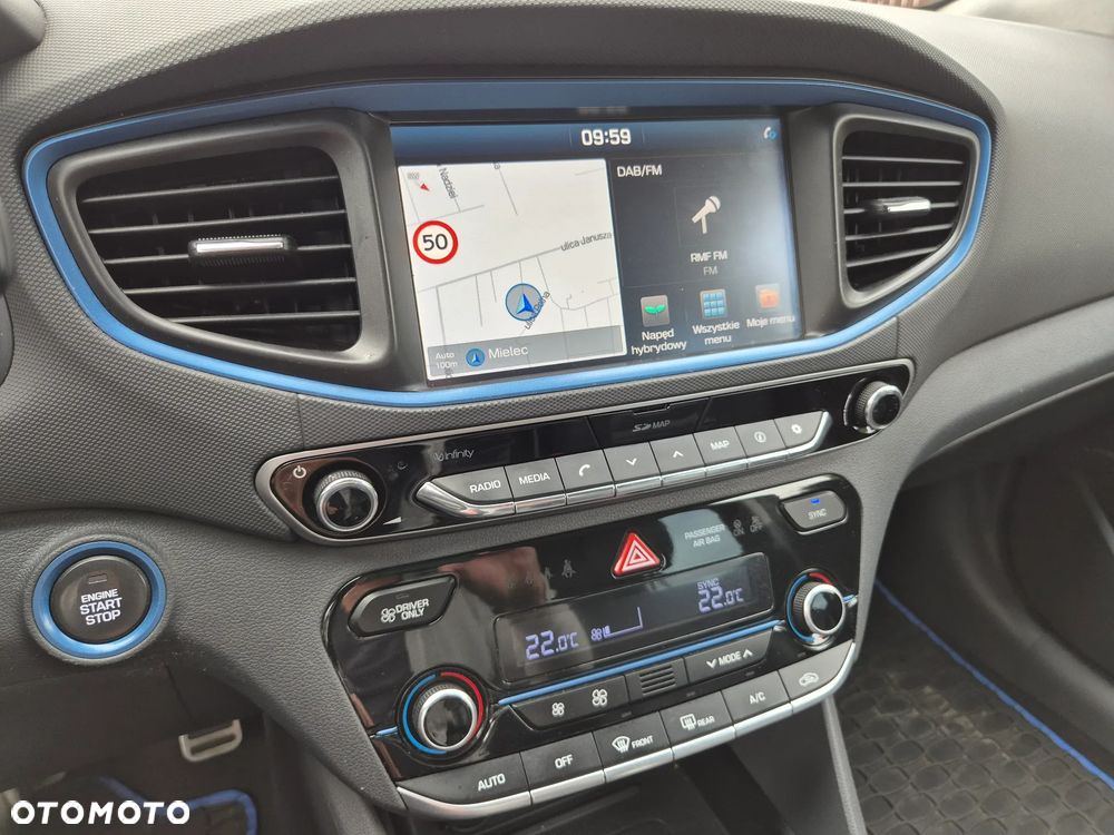 Hyundai IONIQ 1.6 GDI Premium - 20