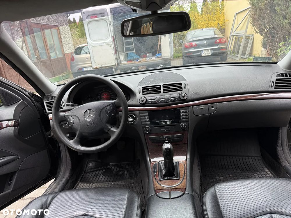 Mercedes-Benz Klasa E 200 CDI Classic - 7