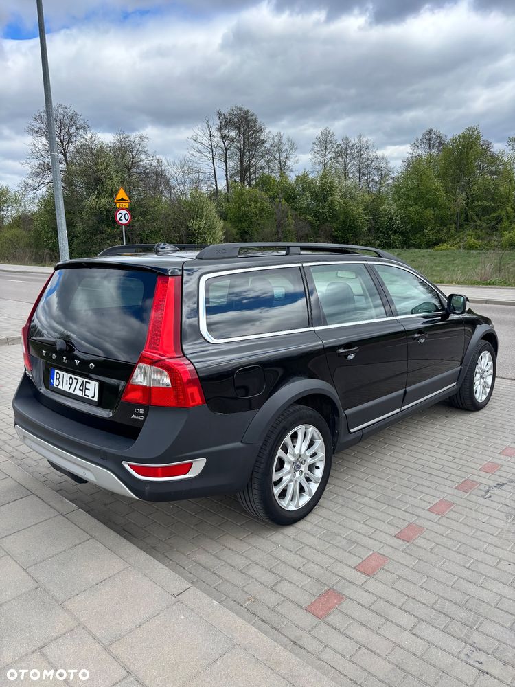 Volvo XC 70 D5 AWD Summum - 4