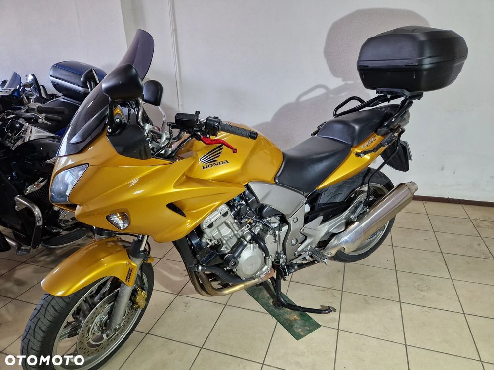 Honda CBF - 8