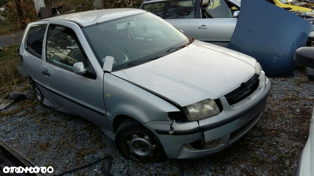 Części VW Polo III 6N2 benzyna 01r. 99-01r 1.4 16V 3D - 2