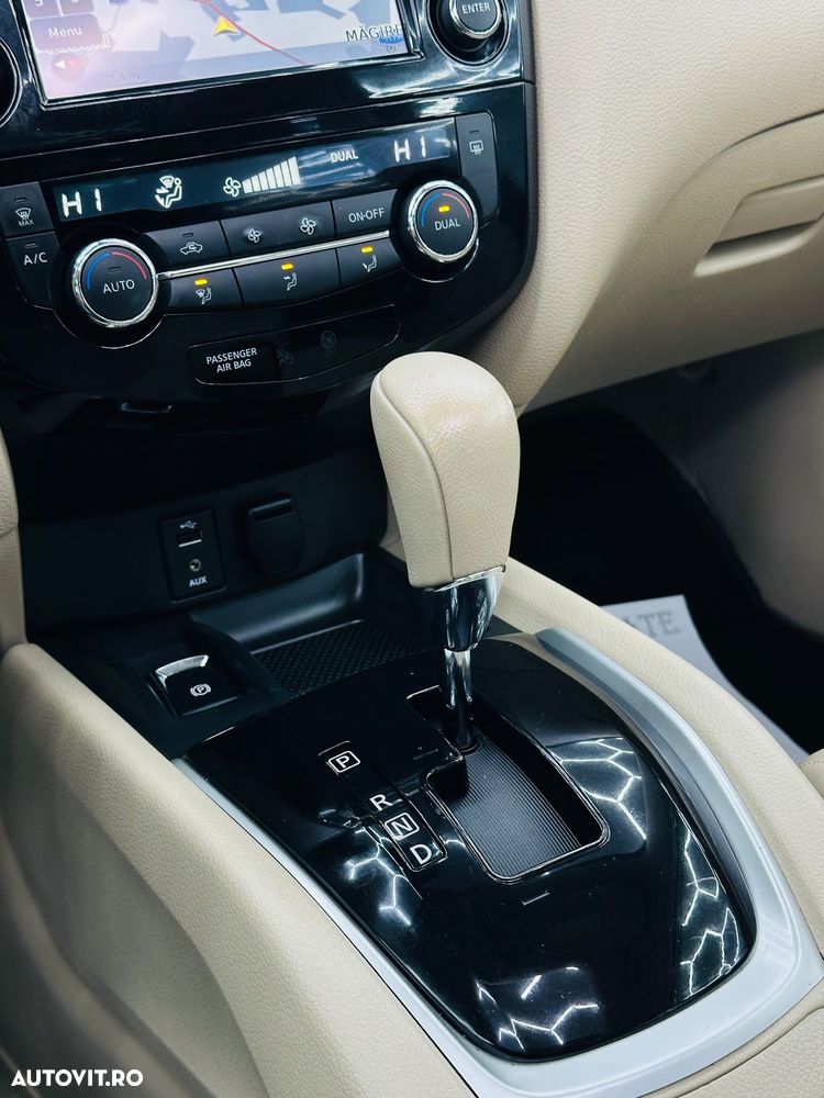 Nissan X-Trail 1.6 dCi Xtronic Tekna - 34