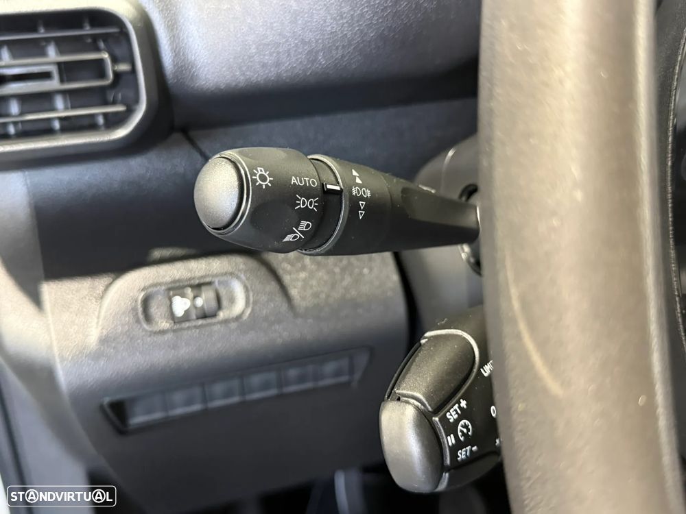 Peugeot PARTNER 1.5 BLUEHDI 75 CV - 3 LUGARES - IVA DEDUTIVEL - 25