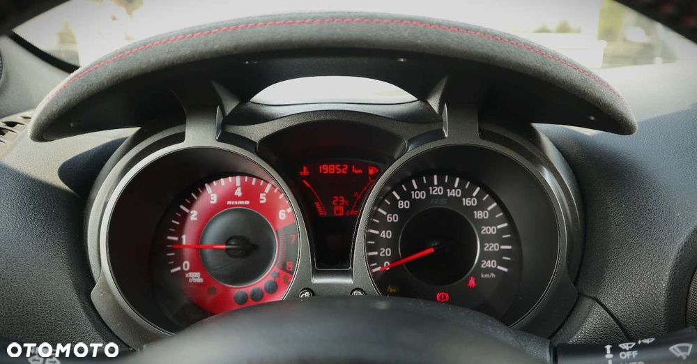 Nissan Juke 1.6 DIG-T Nismo RS - 19