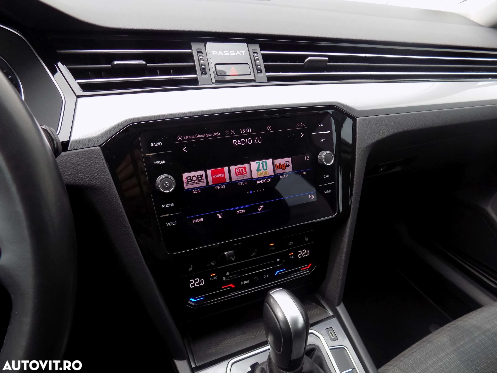 Volkswagen Passat Variant 2.0 TDI DSG Business - 20