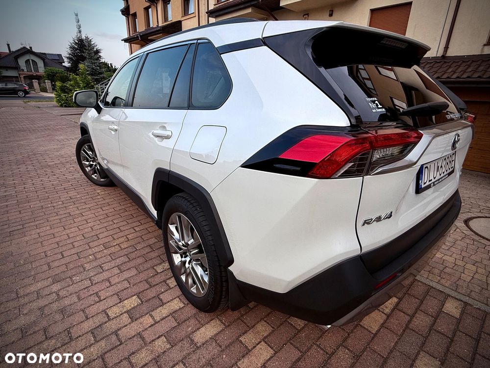 Toyota RAV4 - 2