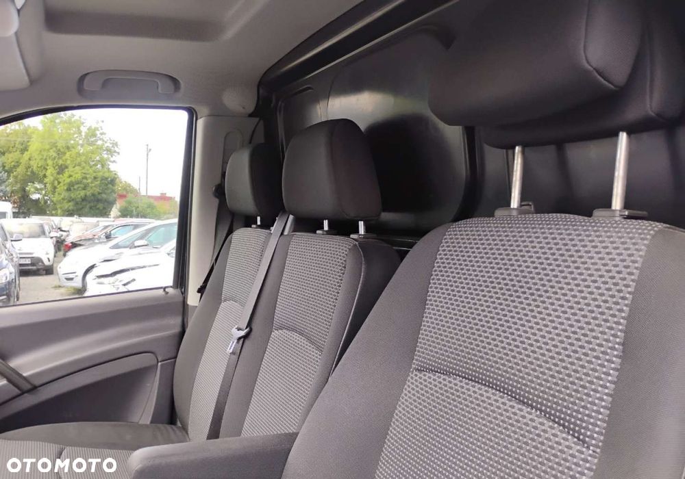 Mercedes-Benz VITO - 10