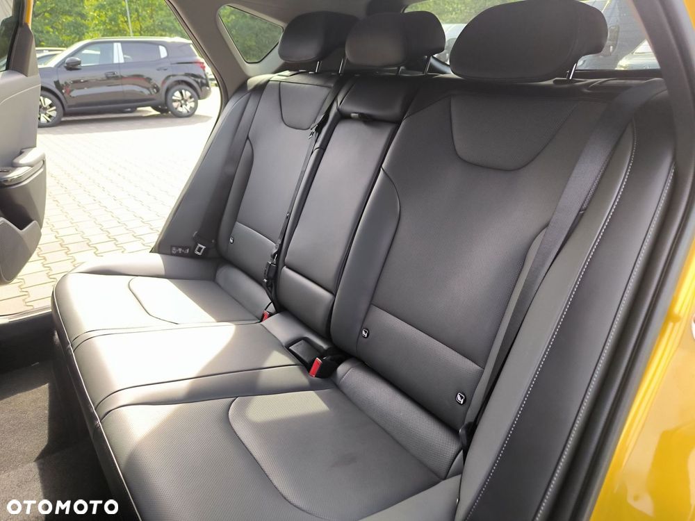 Kia K4 1.6 T-GDI L - 16
