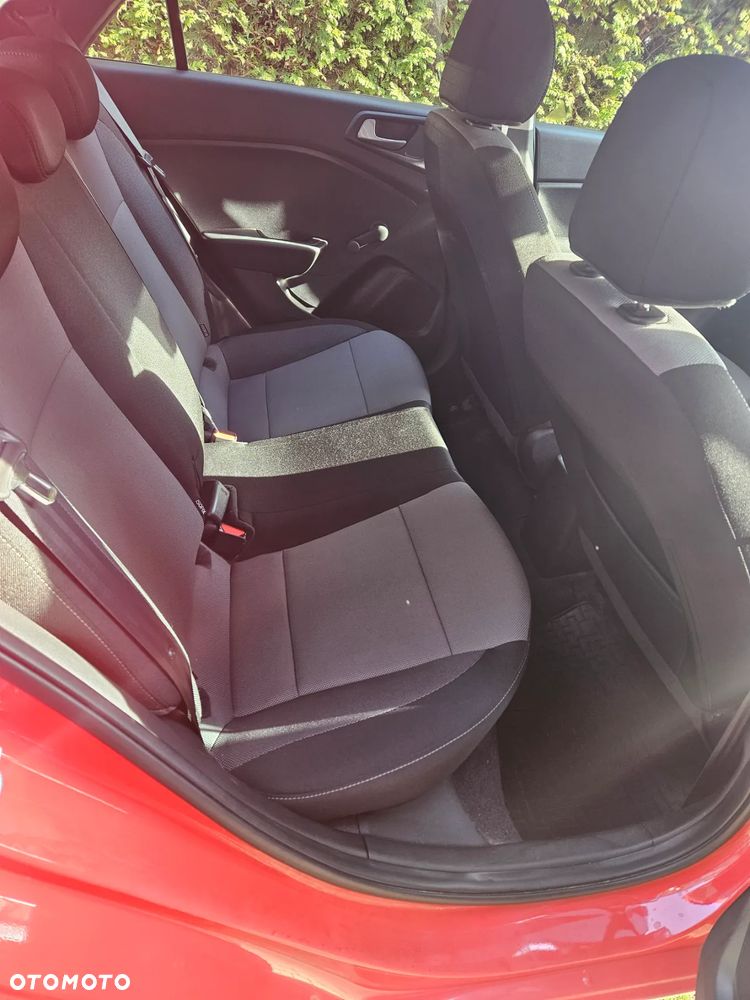 Hyundai i20 1.2 Classic Plus - 12