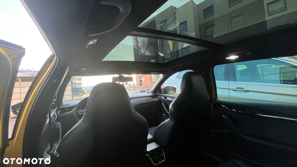 Skoda Octavia 2.0 TDI RS - 11