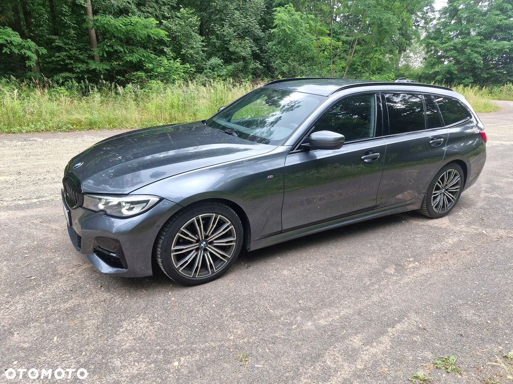 BMW Seria 3 318d M Sport Shadow - 8