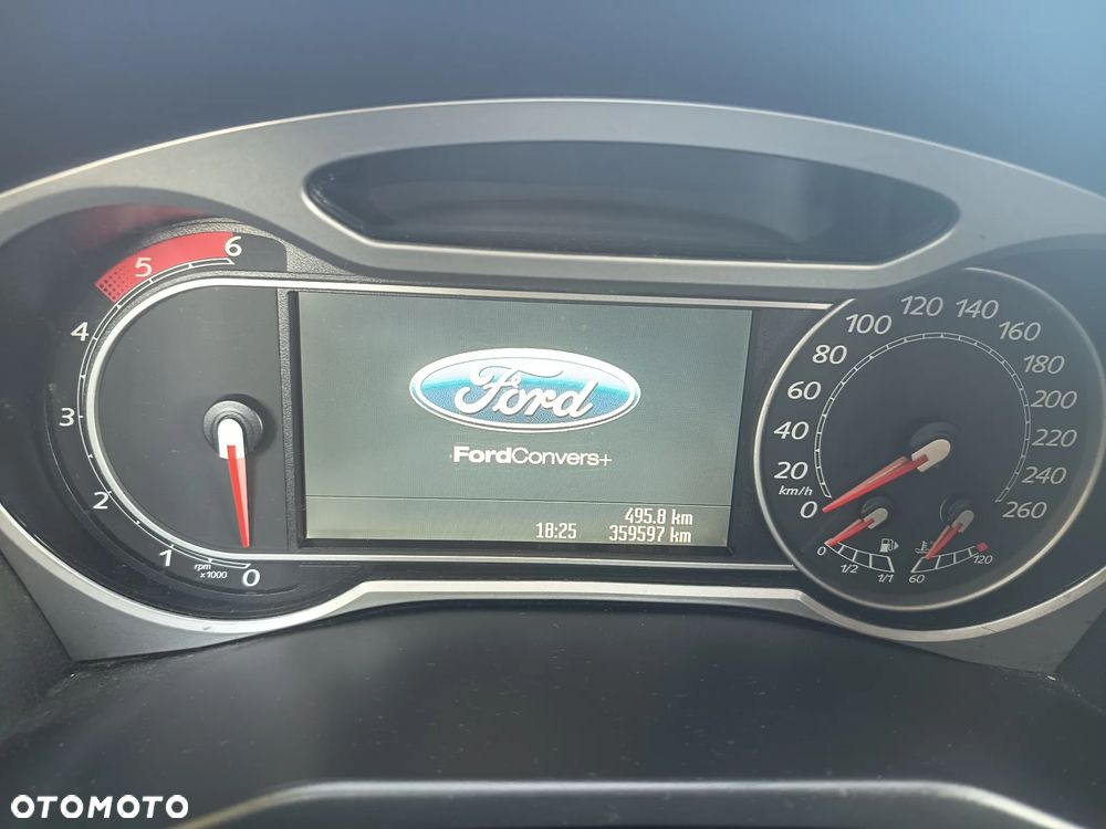 Ford Mondeo 2.0 TDCi Titanium - 14
