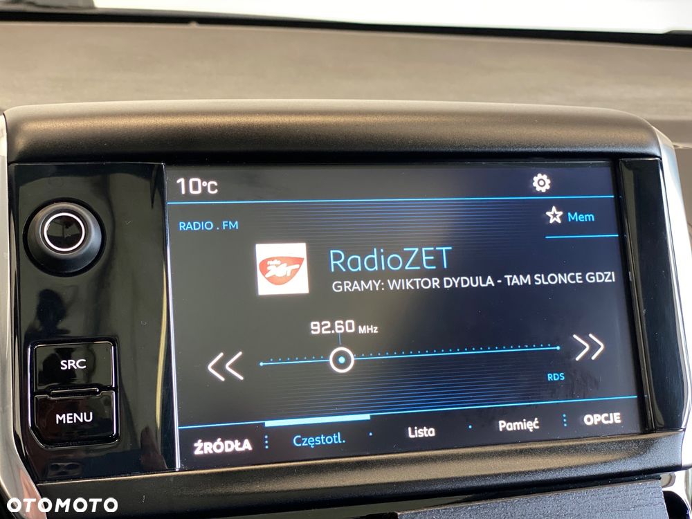 Peugeot 2008 1.6 BlueHDi Style - 30