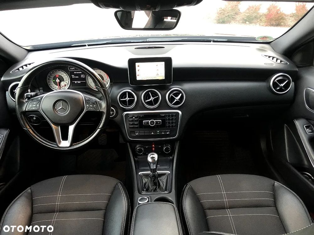 Mercedes-Benz Klasa A 180 AMG Line - 11