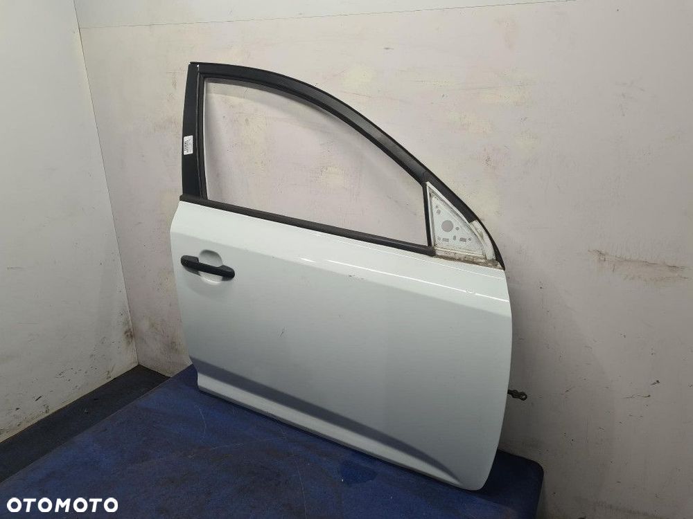 KIA CEED I DRZWI PRZÓD PRAWE WD - 6