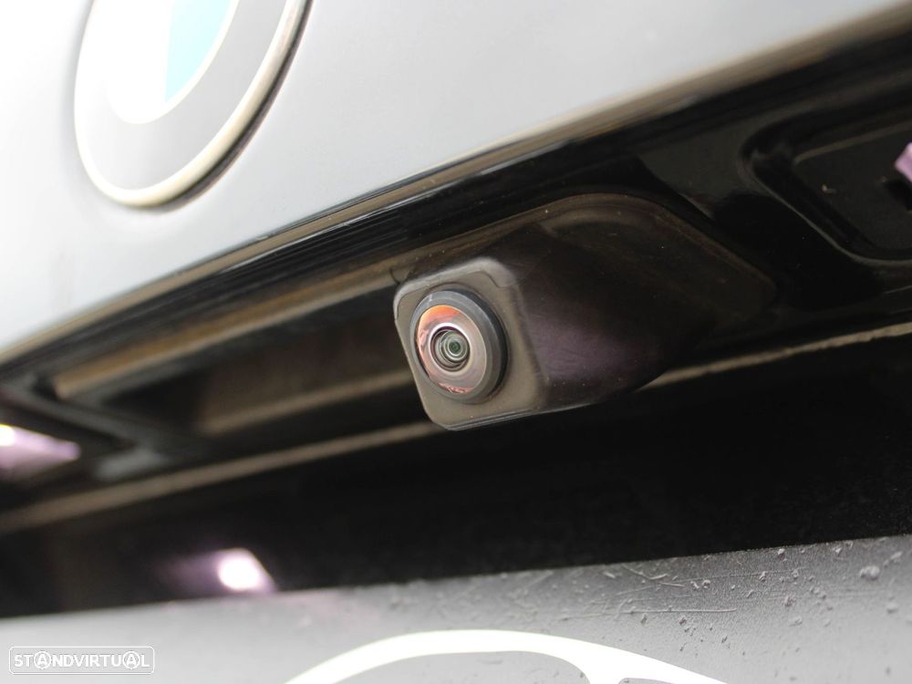 BMW 116 d Pack Essence - 15