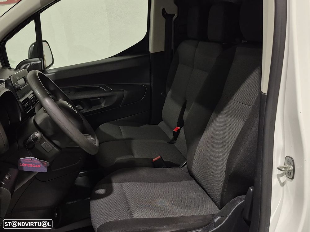 Toyota Proace 1.5D - 2022 - 3 LUG | GARANTIA | NACIONAL - 13