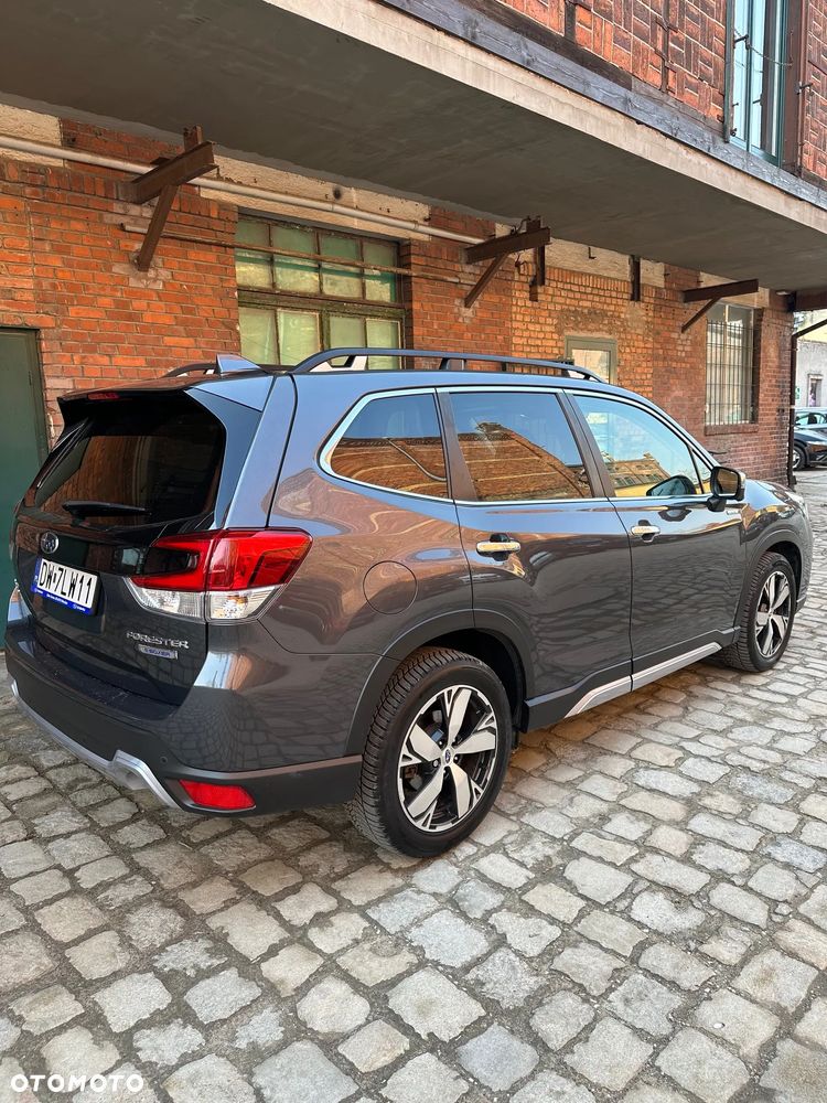Subaru Forester 2.0i-L Platinum (EyeSight) Lineartronic - 5