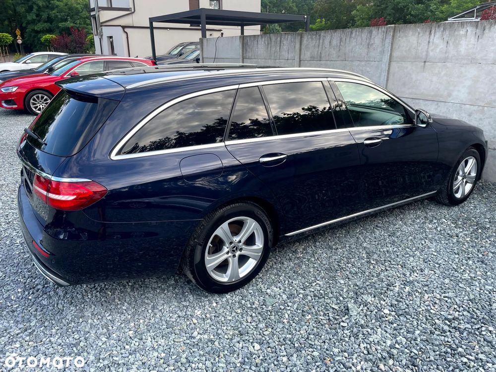 Mercedes-Benz Klasa E 220 d 4Matic 9G-TRONIC Avantgarde - 10