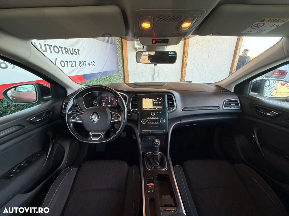 Renault Megane BLUE dCi Limited - 6