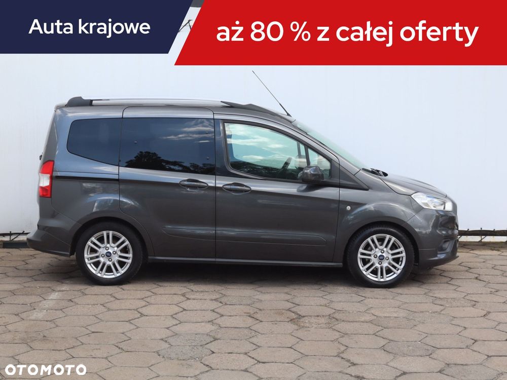 Ford Tourneo Courier - 8